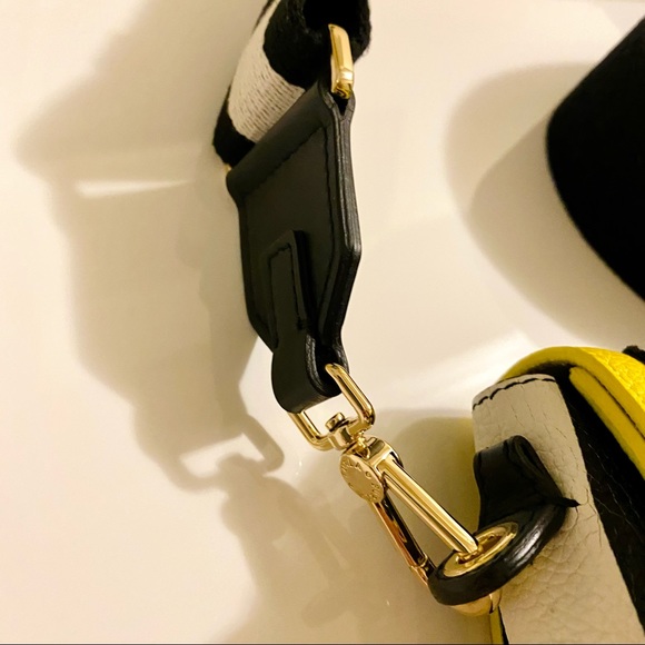 ⭐️HOST PICK⭐️Furla Metropolis leather crossbody bag - Picture 13 of 13